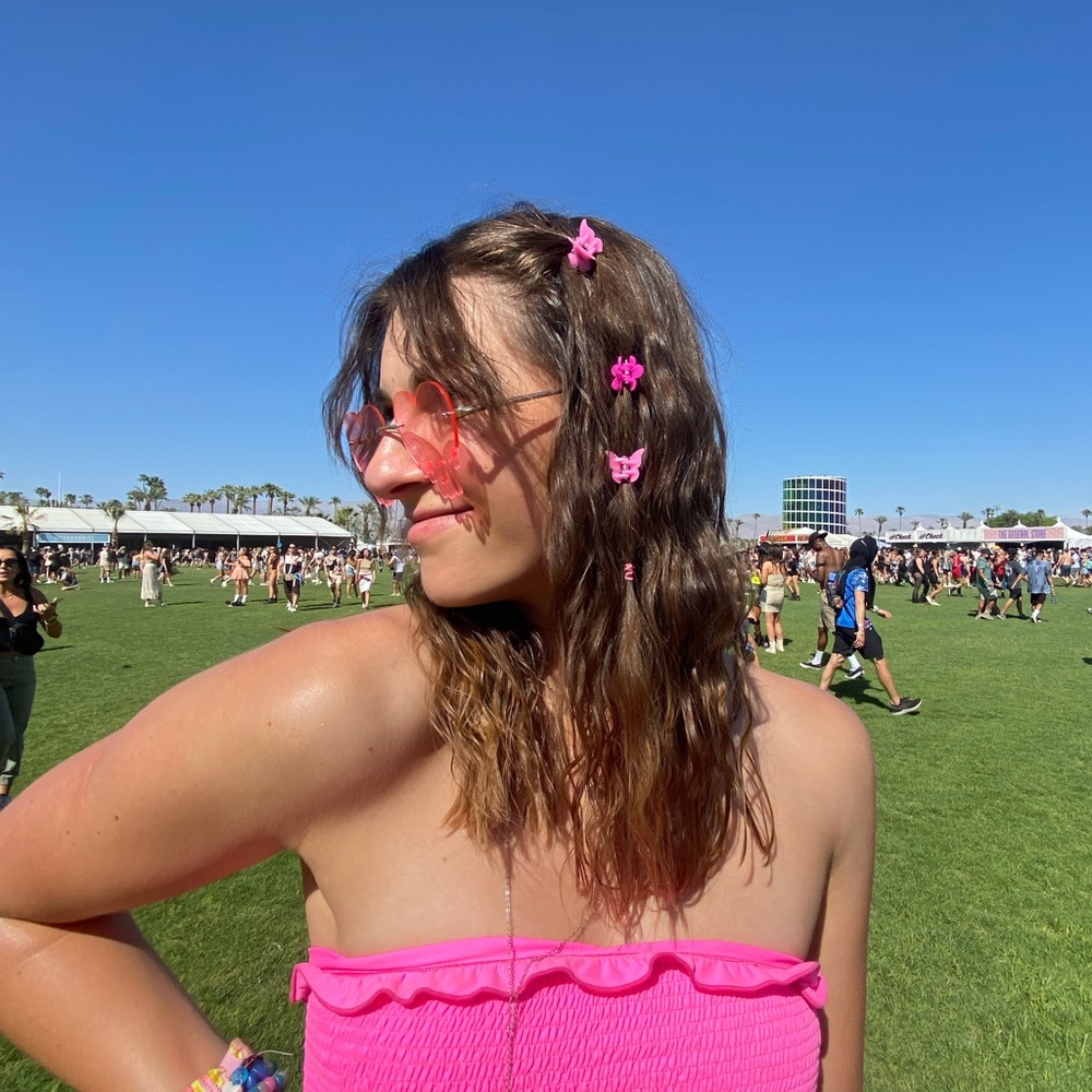 Meet your Posher, Luiza